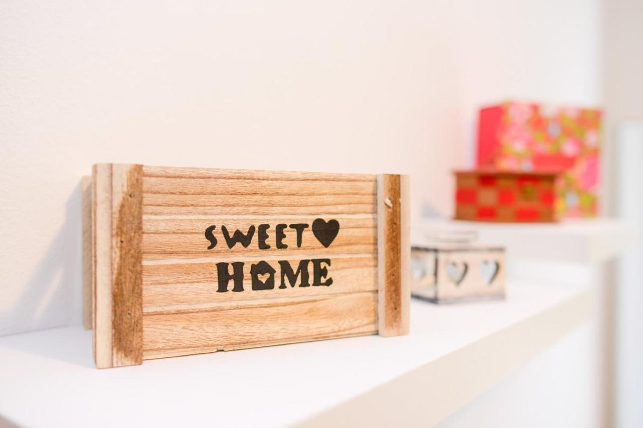 Loft Free Parking Agli Ulivi Moderno E Spazioso 페스키에라델가르다 외부 사진